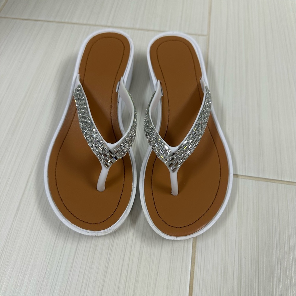 Girls Capelli Sandals White w/Rhinestones size 3/4